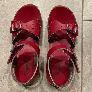 Footmates red sandals